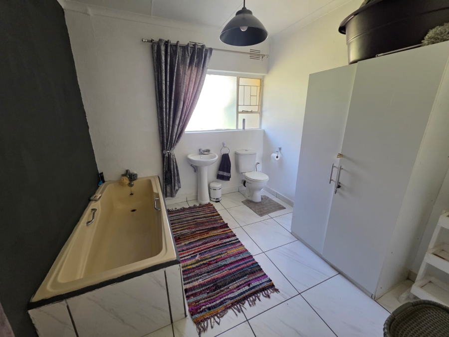 5 Bedroom Property for Sale in Sasolburg Ext 23 Free State